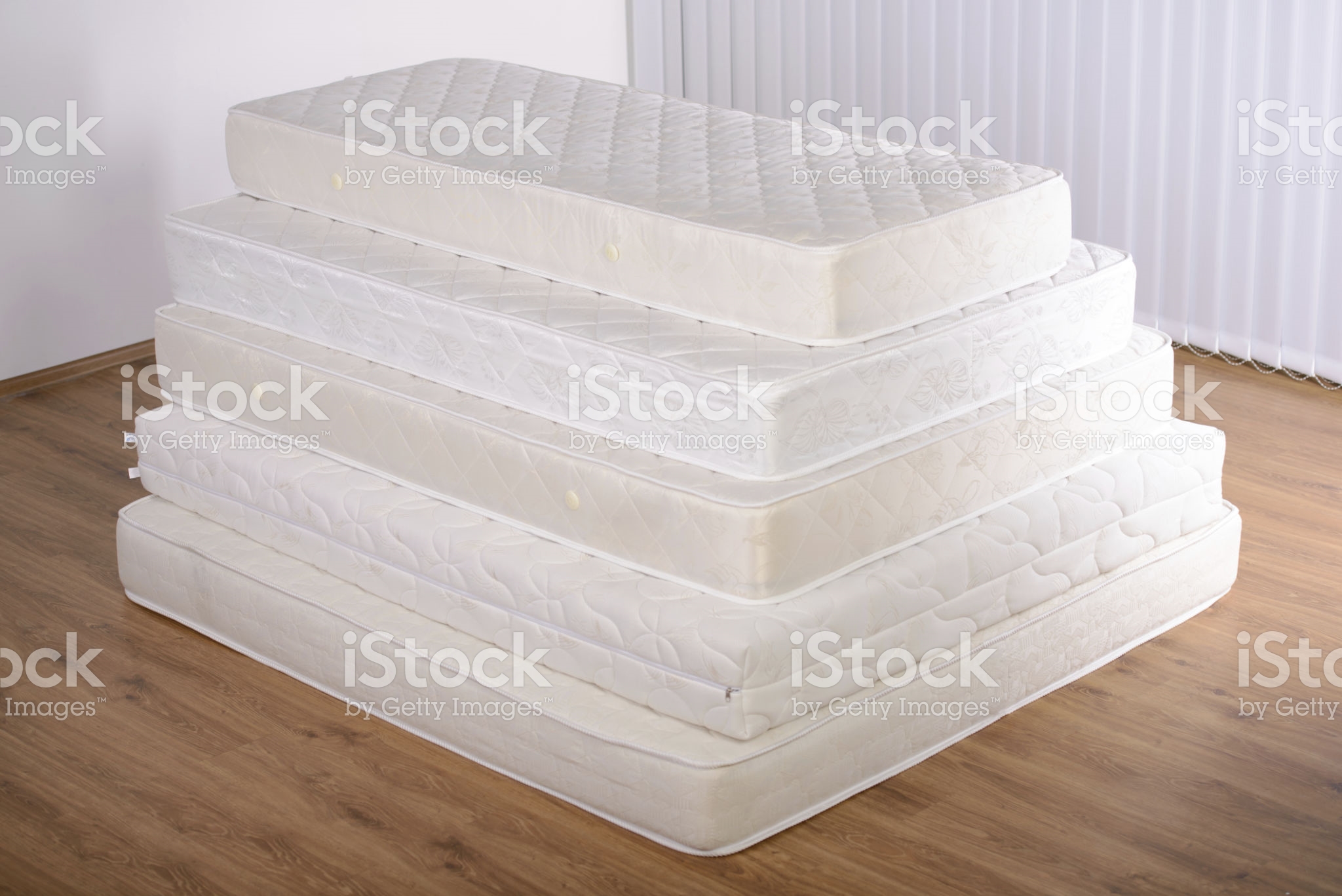 Best Mattress: 10 Company Comparison